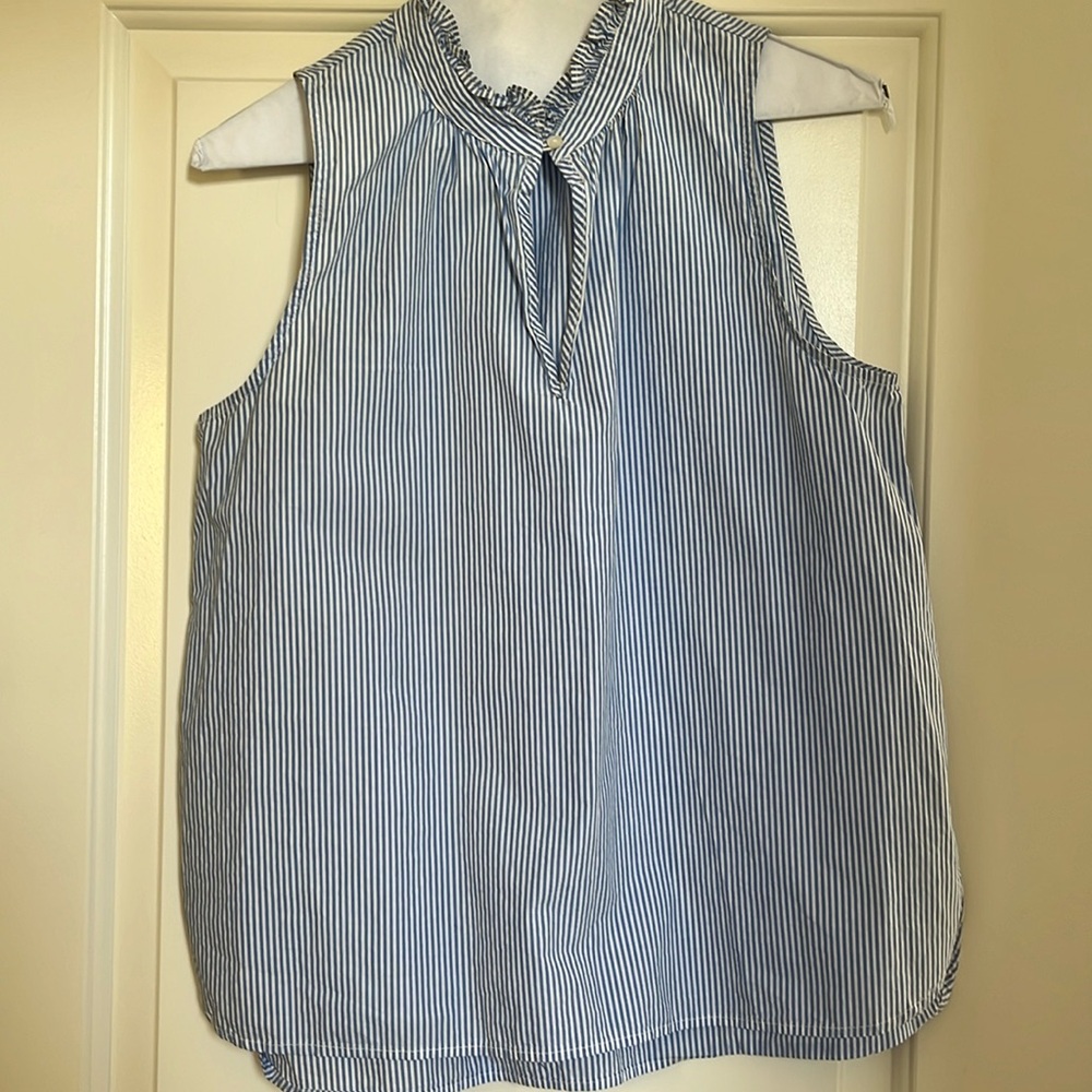 J Crew blue and white pin stripe sleeveless blouse with ruffle collar size 6